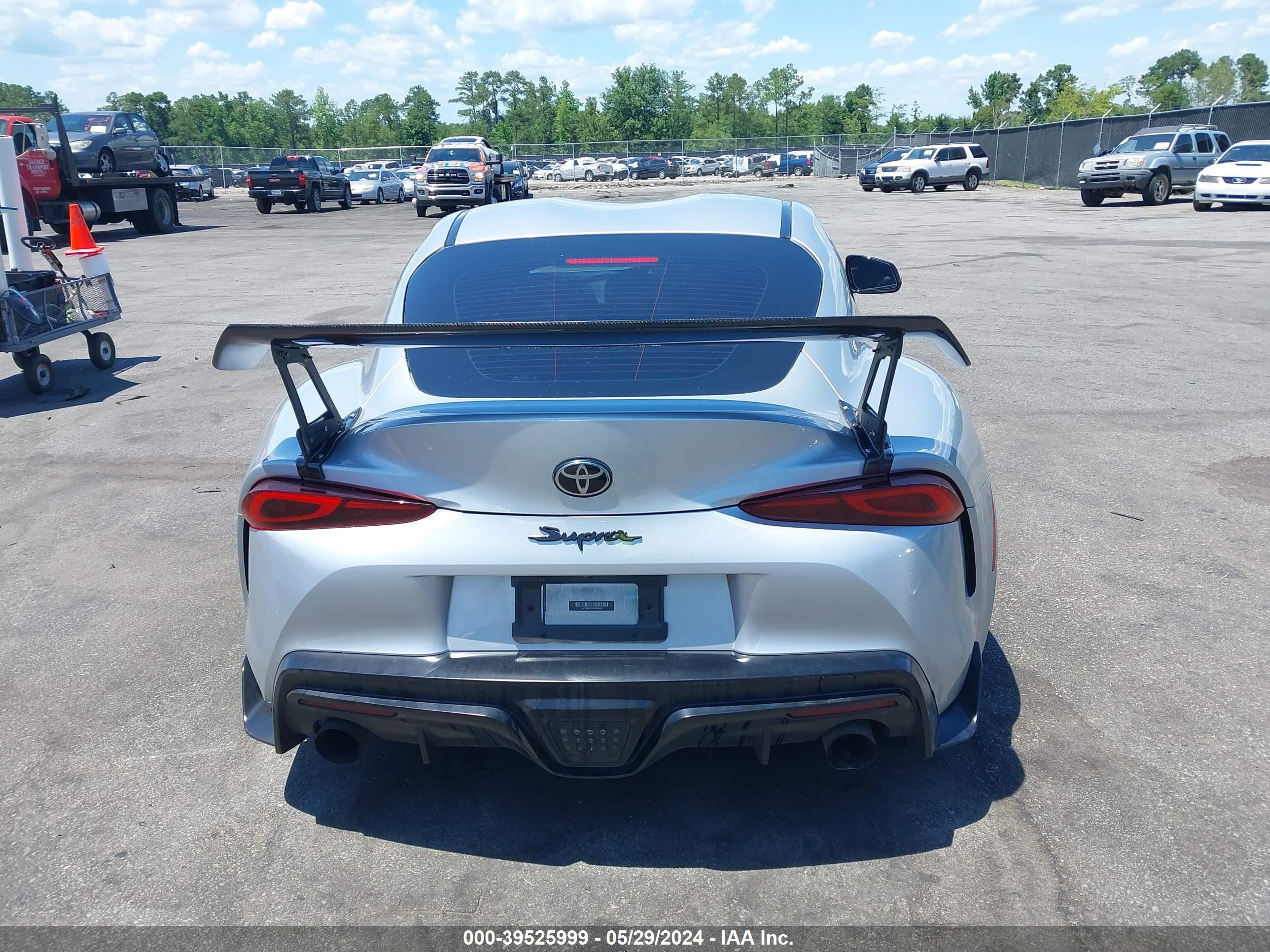 Photo 15 VIN: WZ1DB0C09MW038435 - TOYOTA SUPRA 