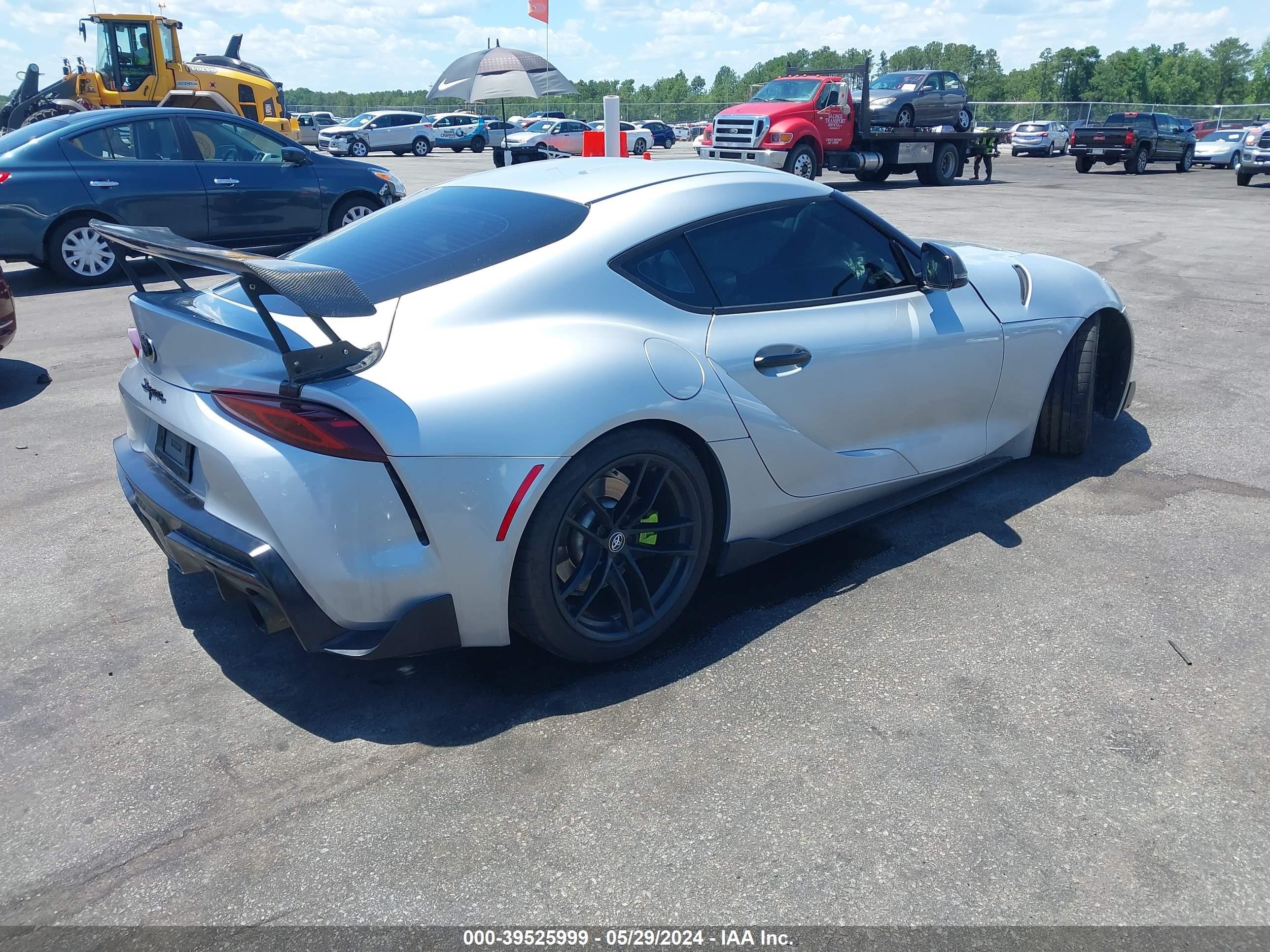 Photo 3 VIN: WZ1DB0C09MW038435 - TOYOTA SUPRA 