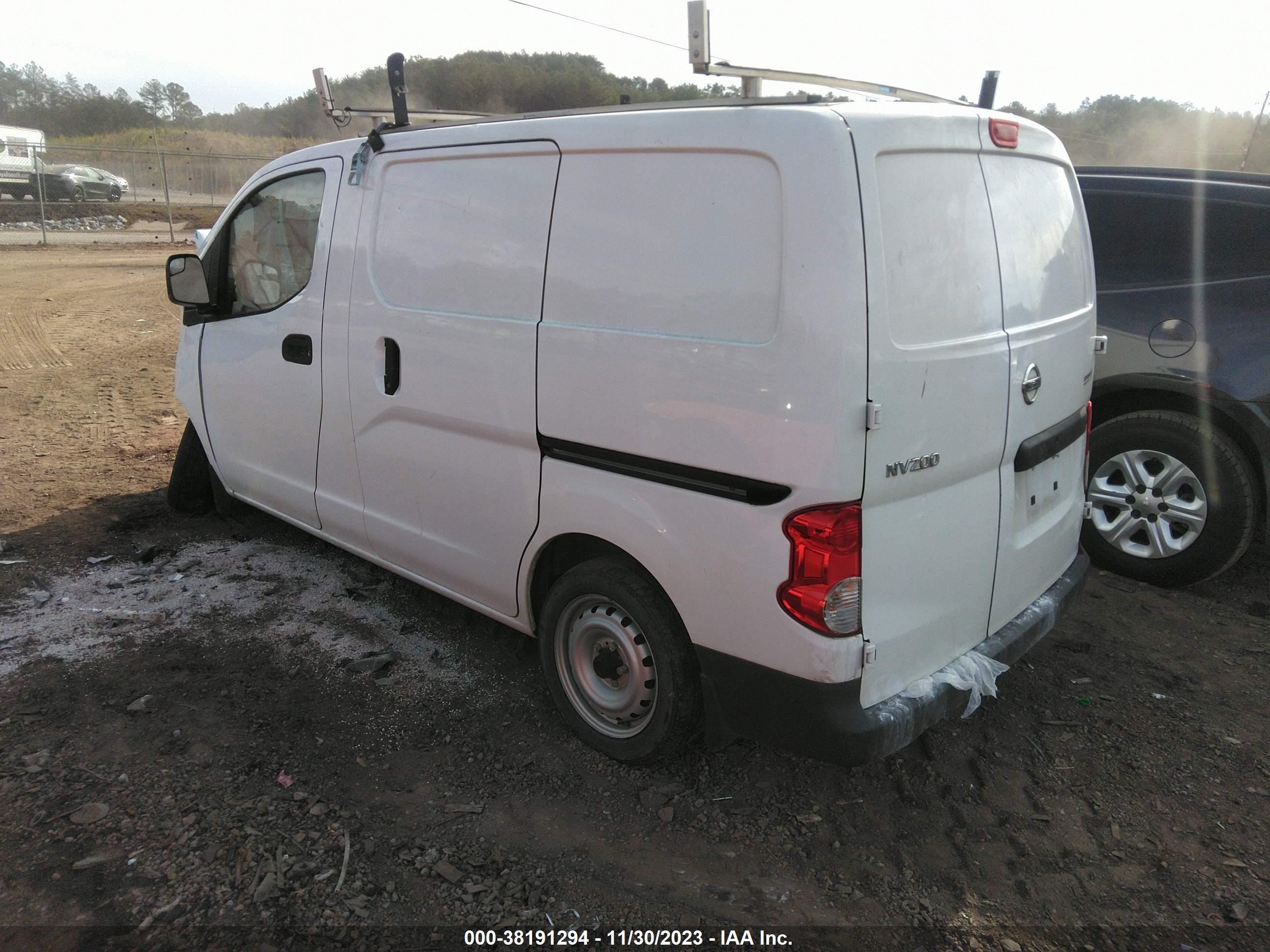 Photo 2 VIN: X3N6CM0KN5JK02140 - NISSAN NV200 