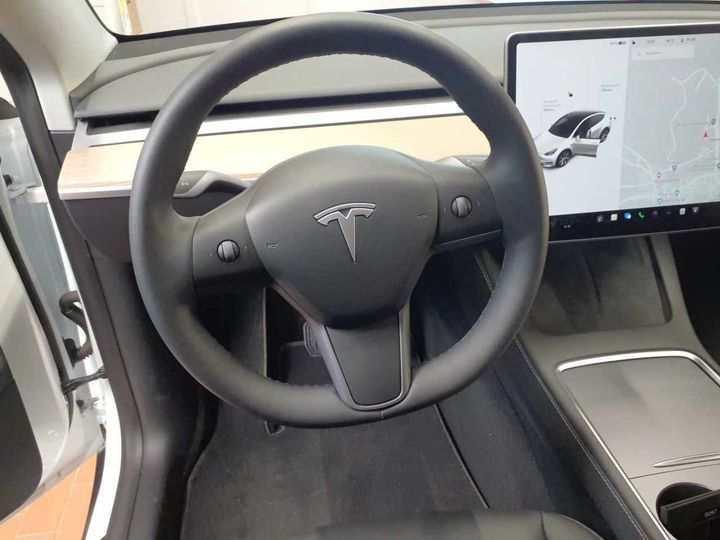 Photo 13 VIN: XP7YGCEK5PB083316 - TESLA MODEL Y LONG RANGE 