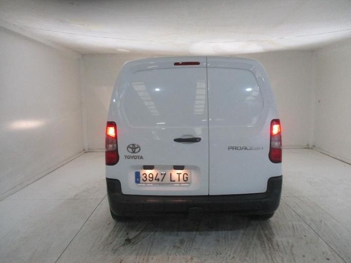 Photo 1 VIN: YAREFYHYCGJ970517 - TOYOTA PROACE 