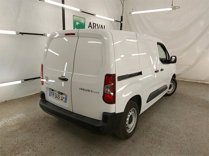 Photo 2 VIN: YAREUHNP2GJ929402 - TOYOTA PROACE CITY 