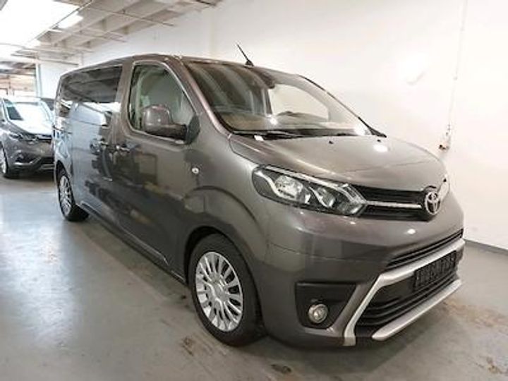 Photo 2 VIN: YARVAYHVKGZ131930 - TOYOTA PROACE VERSO MWB DIESEL 