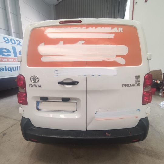 Photo 4 VIN: YARVBBHVBGZ098146 - TOYOTA PROACE 