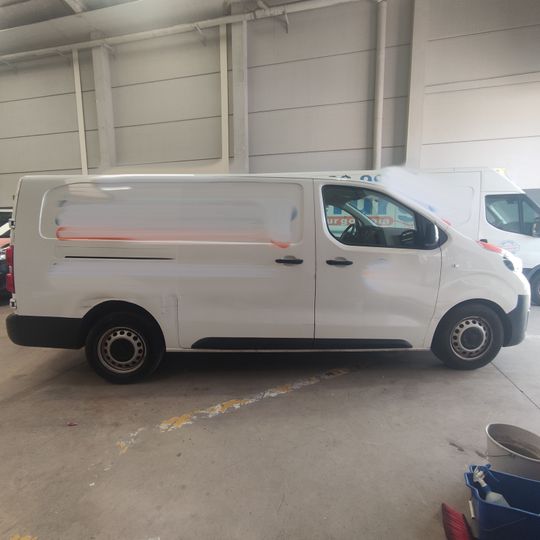 Photo 6 VIN: YARVBBHVBGZ098146 - TOYOTA PROACE 