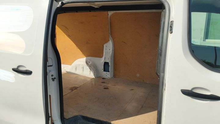 Photo 16 VIN: YARVBBHVBGZ113570 - TOYOTA PROACE 