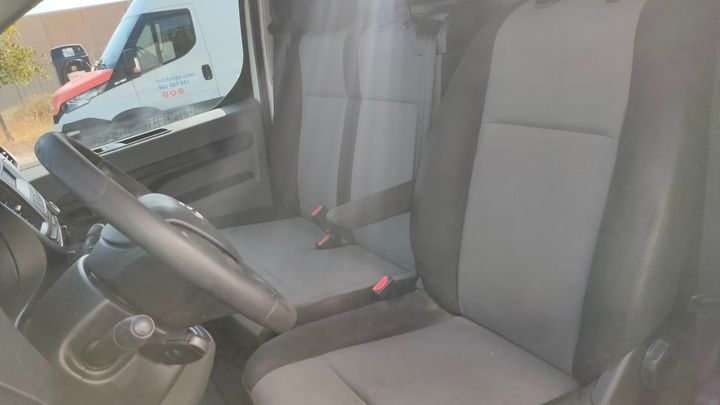 Photo 22 VIN: YARVBBHVBGZ113570 - TOYOTA PROACE 