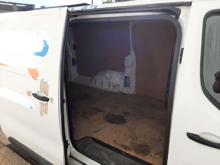 Photo 19 VIN: YARVBBHVBGZ113889 - TOYOTA PROACE 