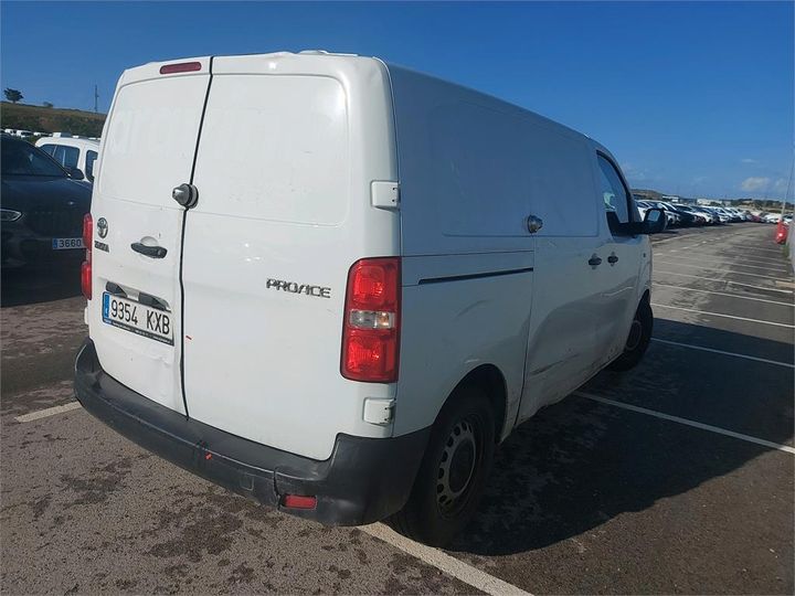 Photo 3 VIN: YARVBBHVBGZ131020 - TOYOTA PROACE 