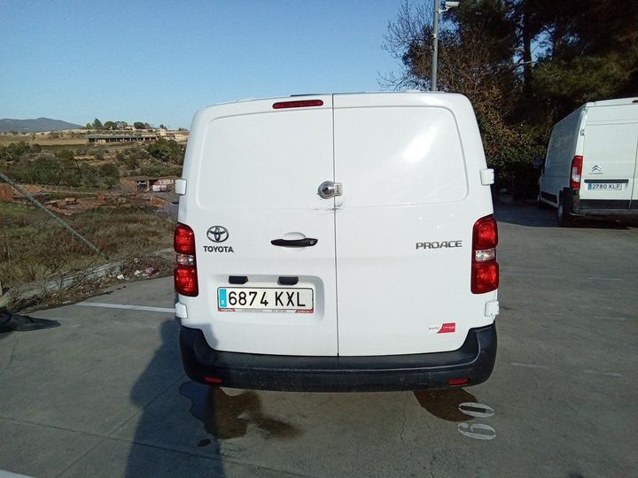 Photo 4 VIN: YARVBBHXHGZ145064 - TOYOTA PROACE 