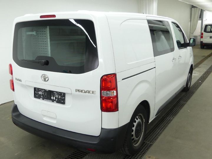 Photo 2 VIN: YARVBBHXHGZ146681 - TOYOTA PROACE 