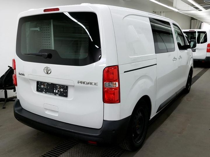 Photo 2 VIN: YARVBBHXHGZ151345 - TOYOTA PROACE 