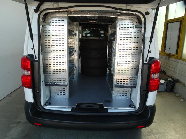 Photo 8 VIN: YARVBBHXHGZ152208 - TOYOTA PROACE 