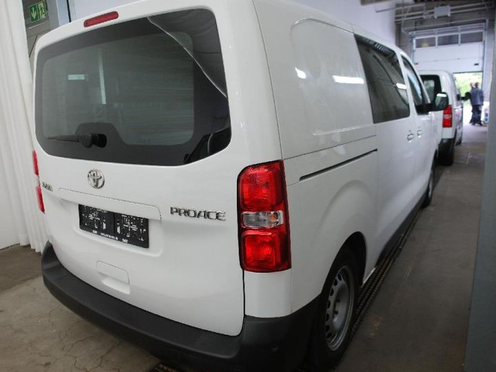 Photo 1 VIN: YARVBYHVKGZ174882 - TOYOTA PROACE 