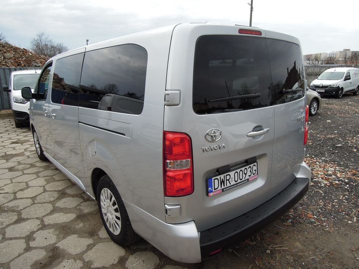 Photo 2 VIN: YARVEAHXKGZ148422 - TOYOTA PROACE CITY VERSO 