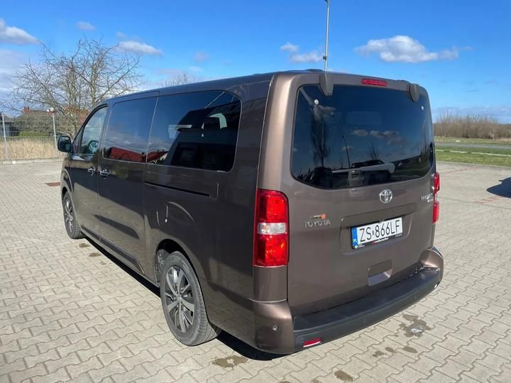 Photo 1 VIN: YARVEEHZ8GZ137753 - TOYOTA PROACE VERSO 