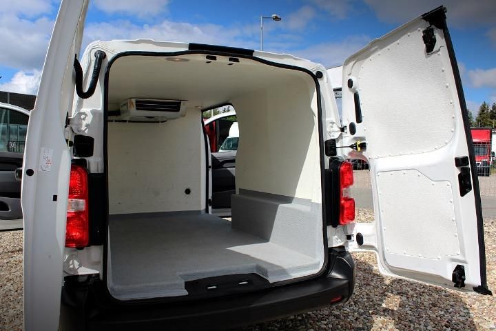 Photo 9 VIN: YARVFAHKHGZ097087 - TOYOTA PROACE PANEL VAN 