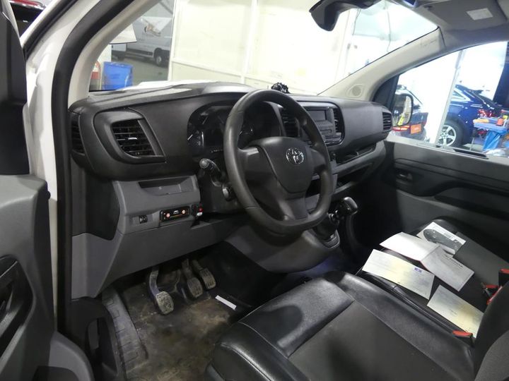 Photo 7 VIN: YARVFAHKHGZ108658 - TOYOTA PROACE 