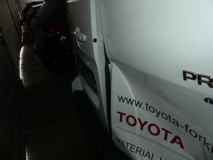 Photo 24 VIN: YARVFAHKHGZ124180 - TOYOTA PROACE 