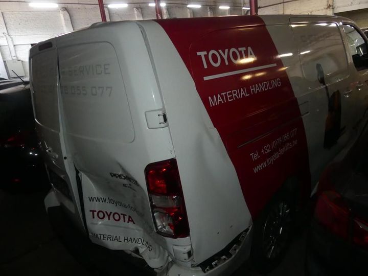 Photo 6 VIN: YARVFAHKHGZ124180 - TOYOTA PROACE 