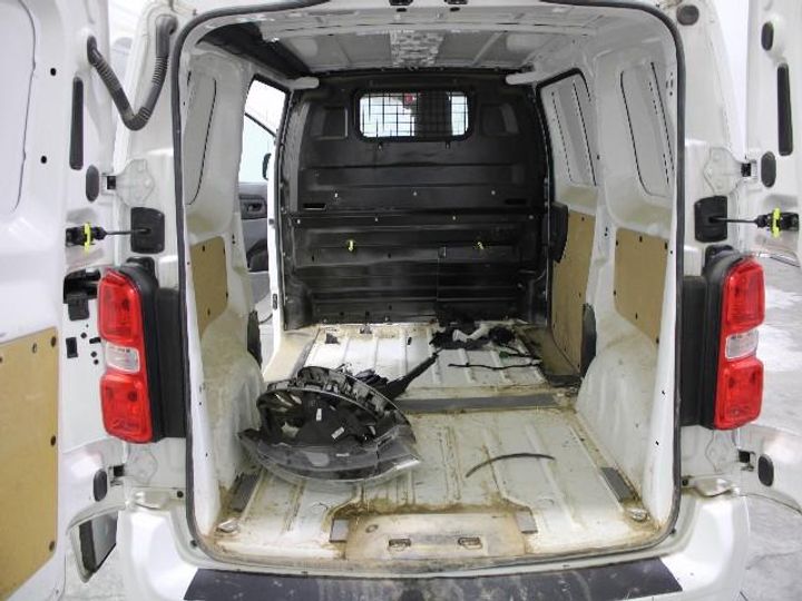 Photo 15 VIN: YARVFAHKHGZ137407 - TOYOTA PROACE PANEL VAN 