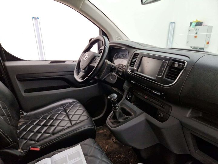 Photo 2 VIN: YARVFAHXHGZ149022 - TOYOTA PROACE 