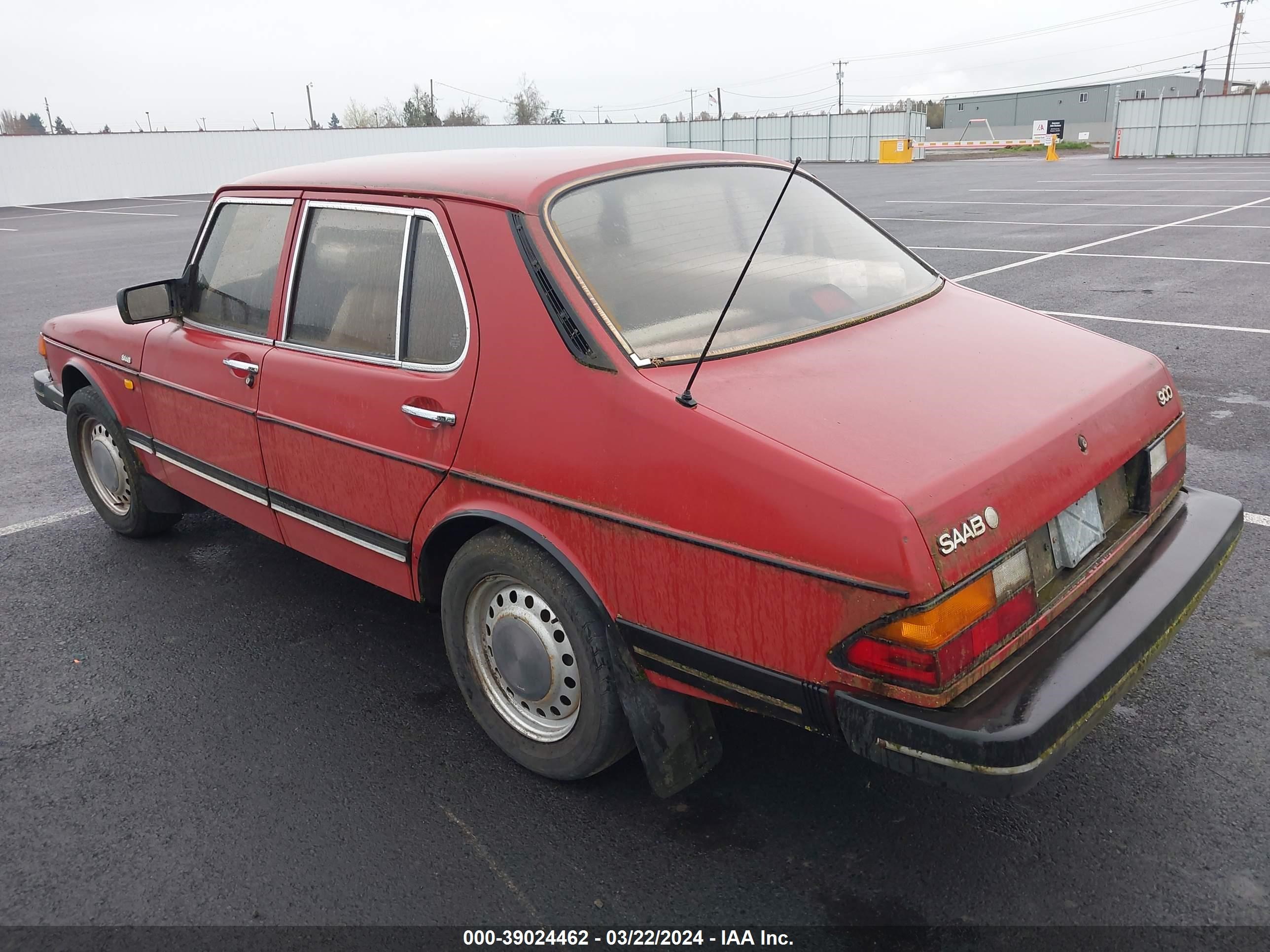 Photo 2 VIN: YS3AB45J1G3015356 - SAAB 900 