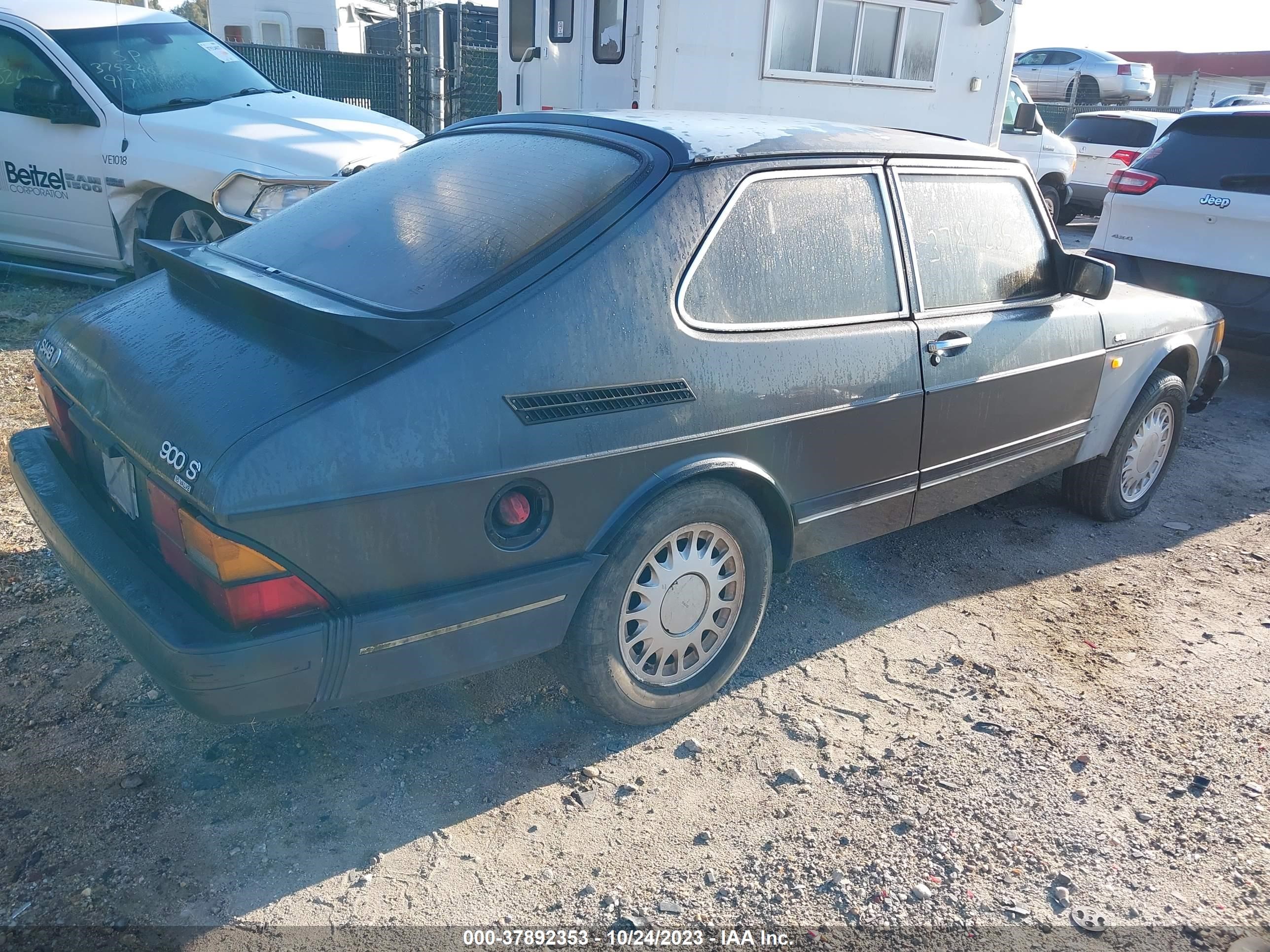 Photo 3 VIN: YS3AK35D1L5003890 - SAAB 900 