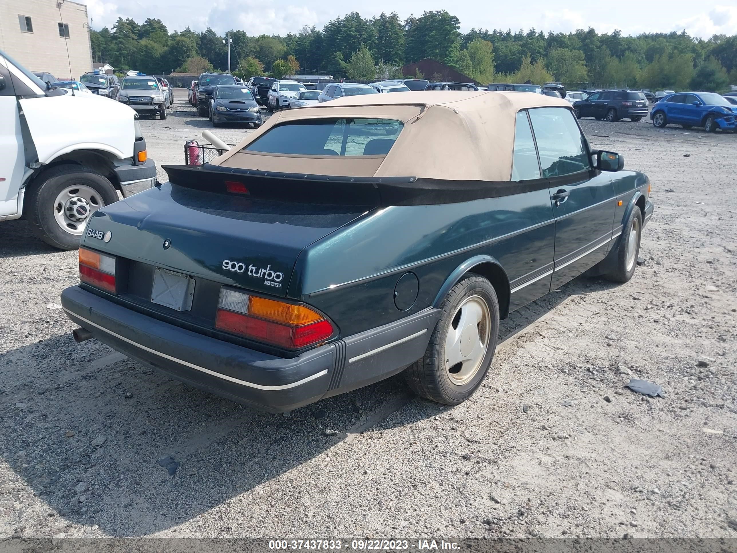 Photo 3 VIN: YS3AL75L0R7001895 - SAAB 900 