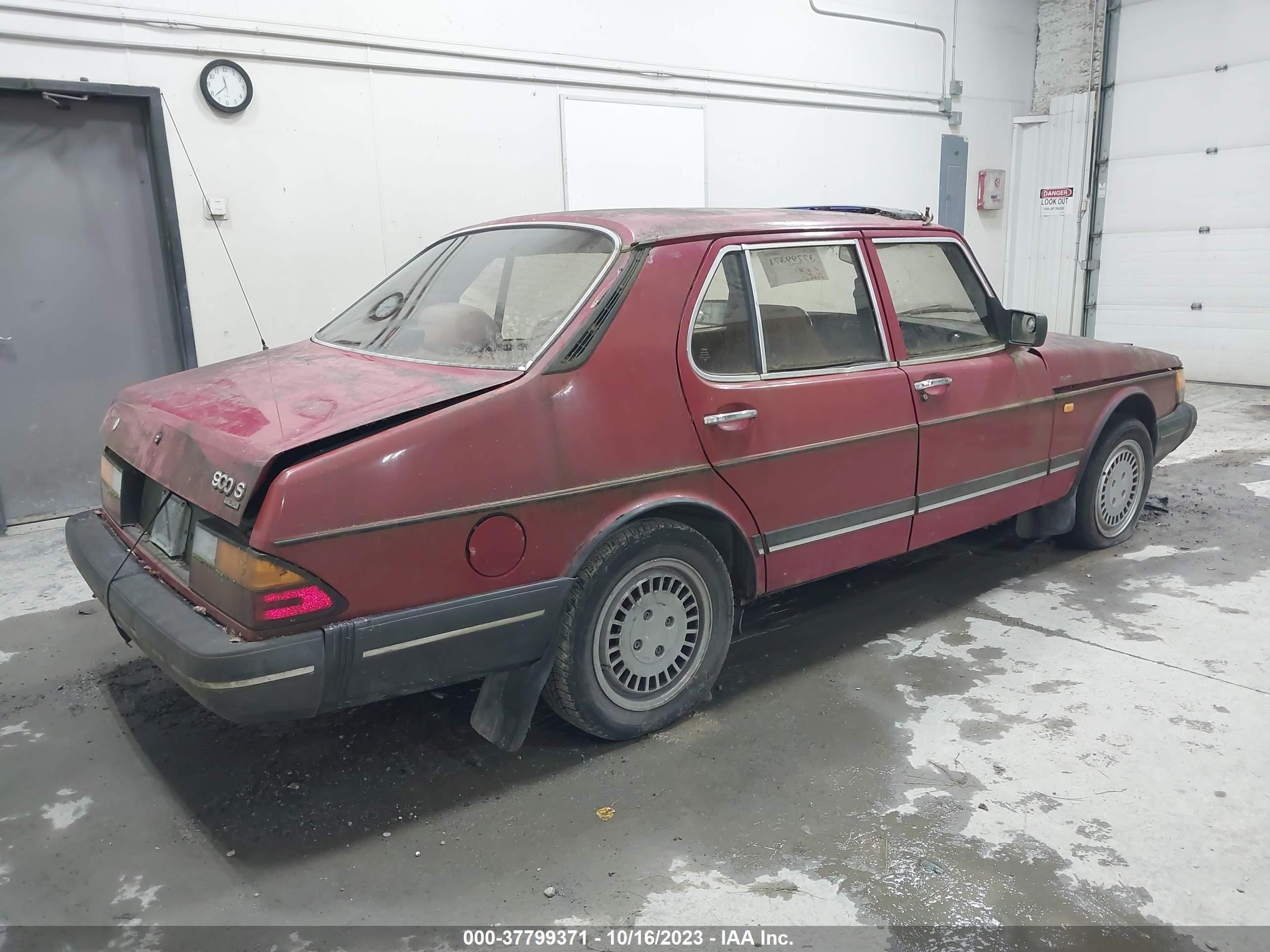 Photo 3 VIN: YS3AS46D3H7013546 - SAAB 900 