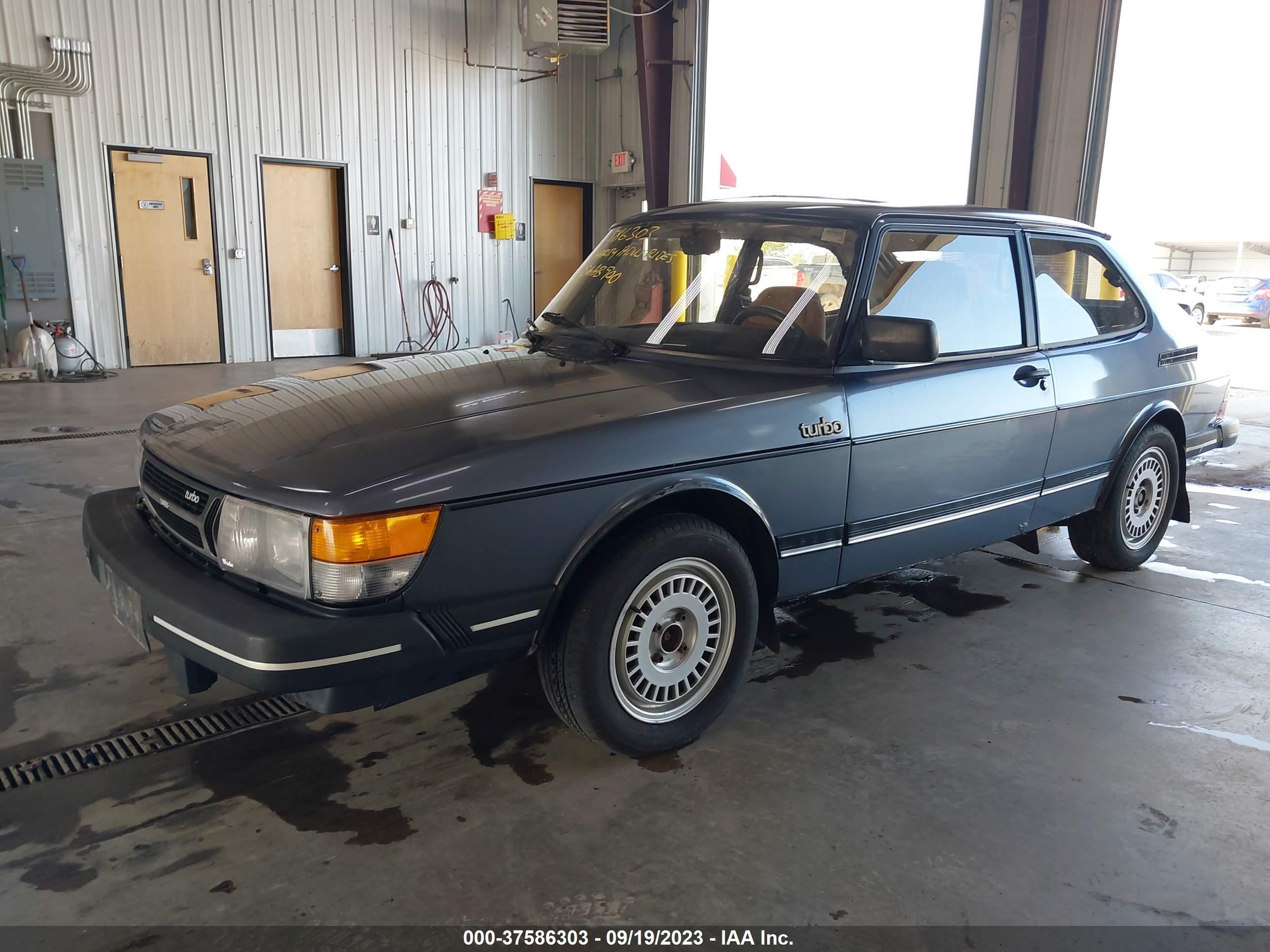 Photo 1 VIN: YS3AT35S5E1009536 - SAAB 900 