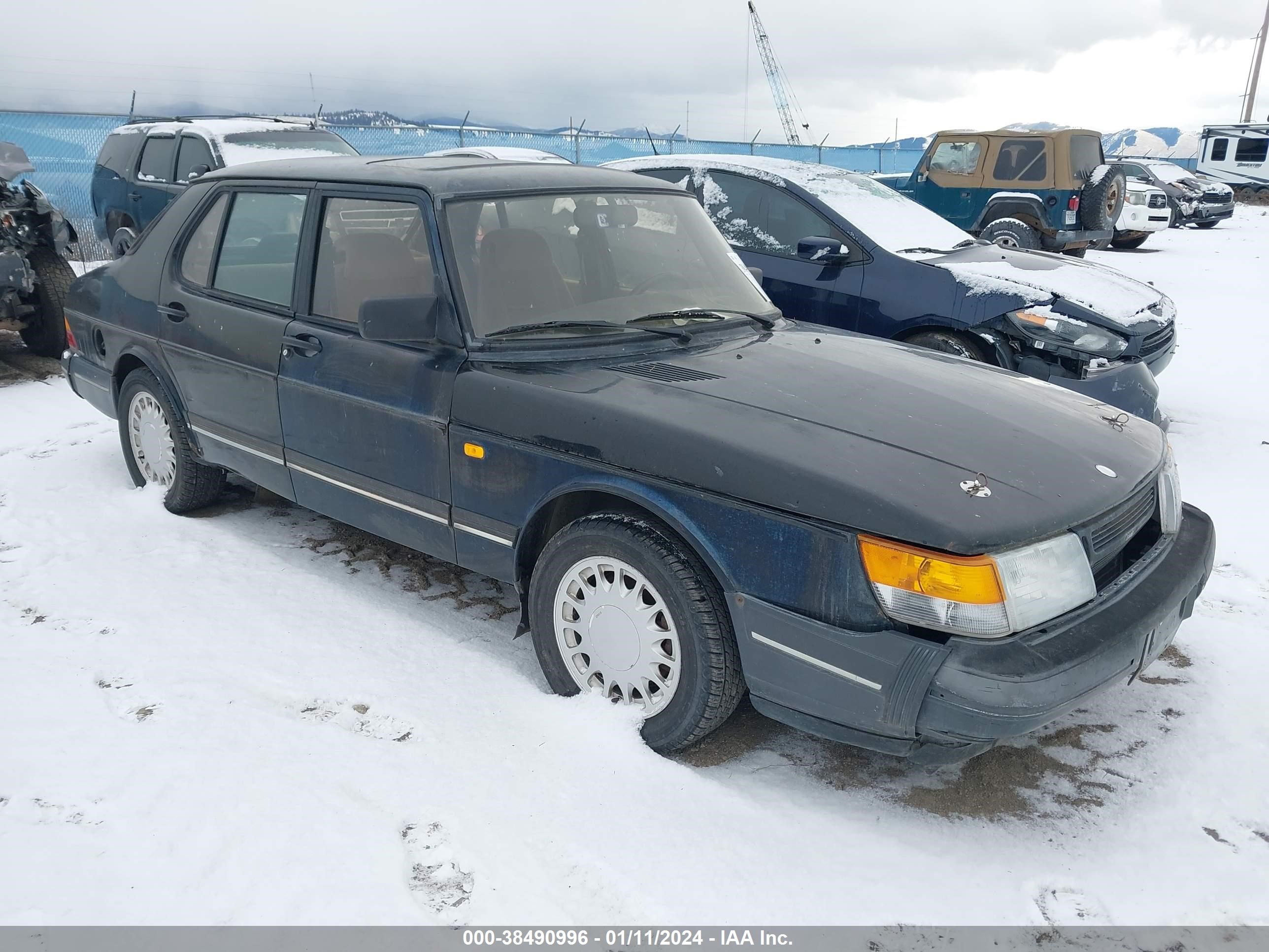 Photo 0 VIN: YS3AT46L1K7000242 - SAAB 900 