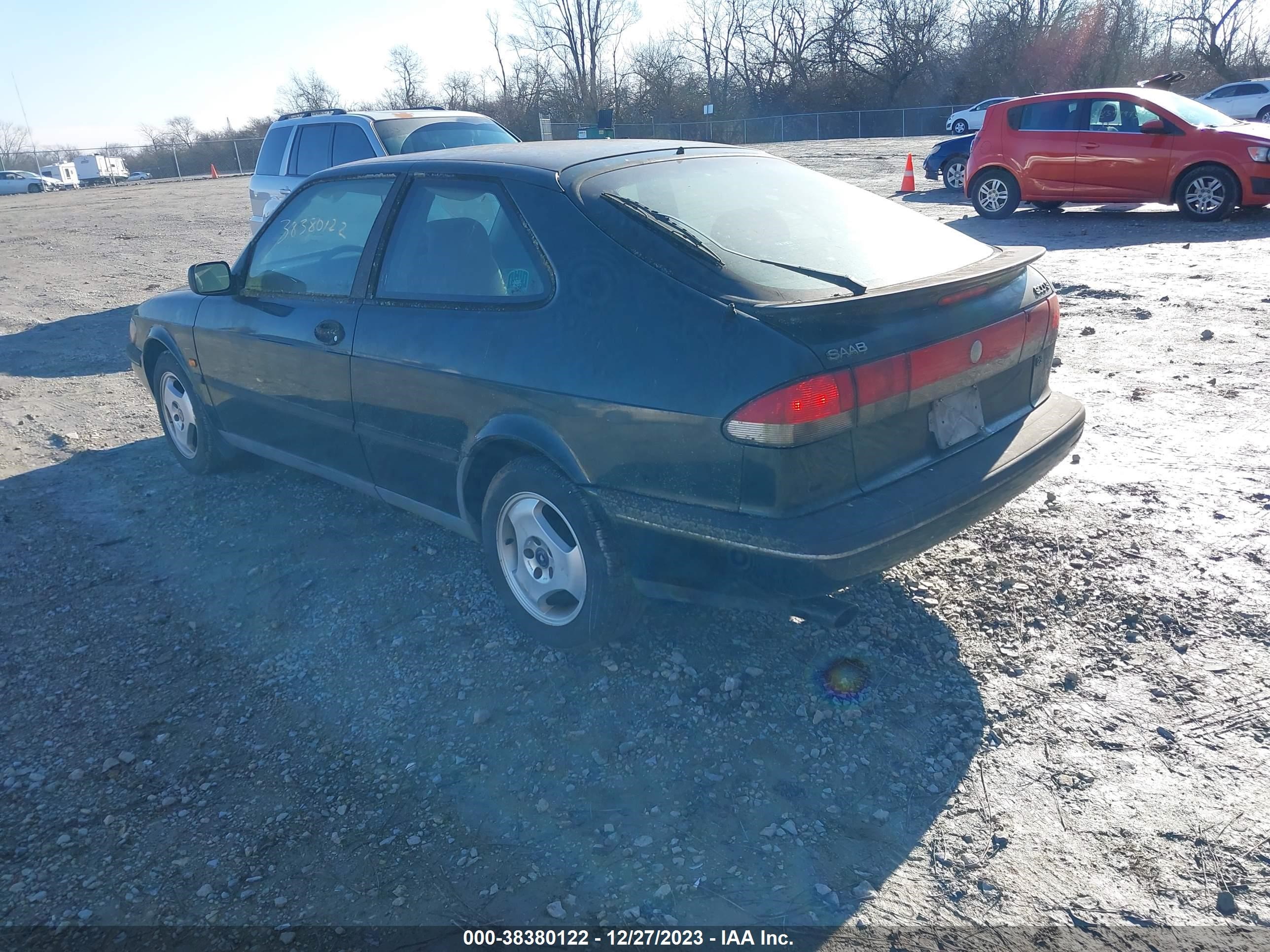 Photo 2 VIN: YS3DD35B3V2017249 - SAAB 900 