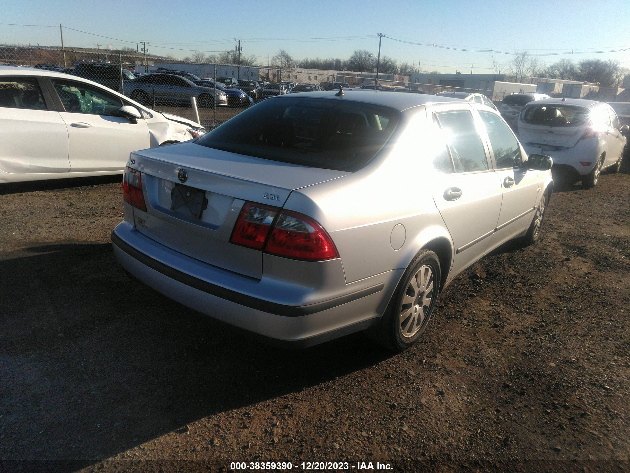 Photo 3 VIN: YS3EB49E233038752 - SAAB 9-5 