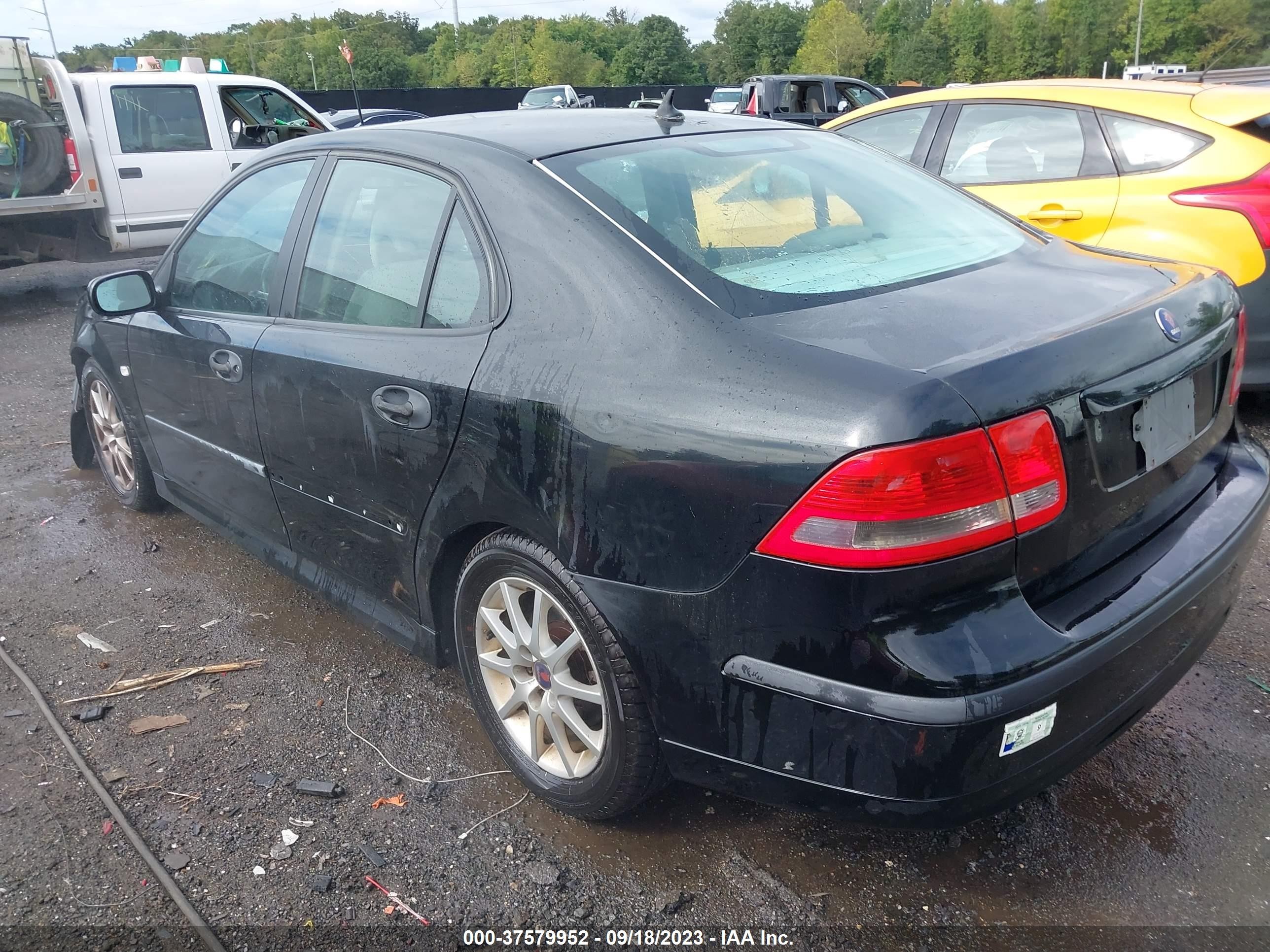 Photo 2 VIN: YS3FB45S641052067 - SAAB 9-3 