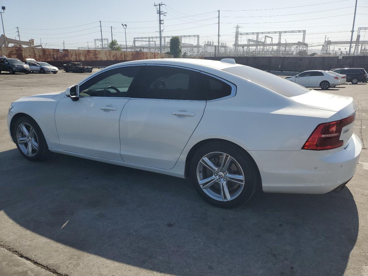 Photo 1 VIN: YV1102AKXH1009627 - VOLVO S90 