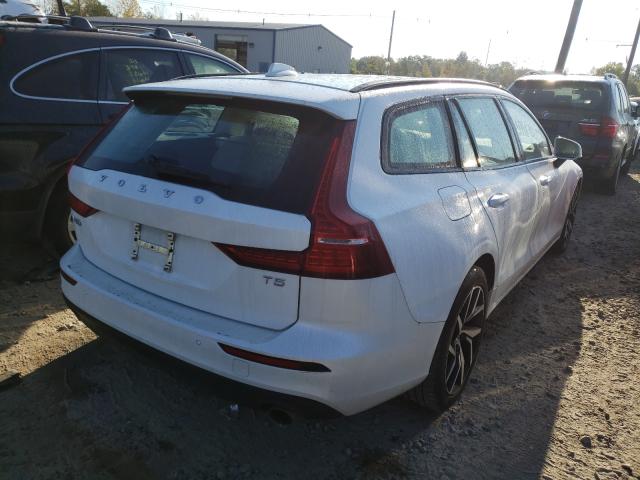 Photo 3 VIN: YV1102EK1L2399787 - VOLVO V60 T5 MOM 