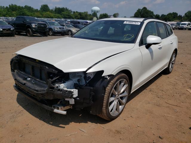 Photo 1 VIN: YV1102EKXL2394832 - VOLVO V60 T5 MOM 