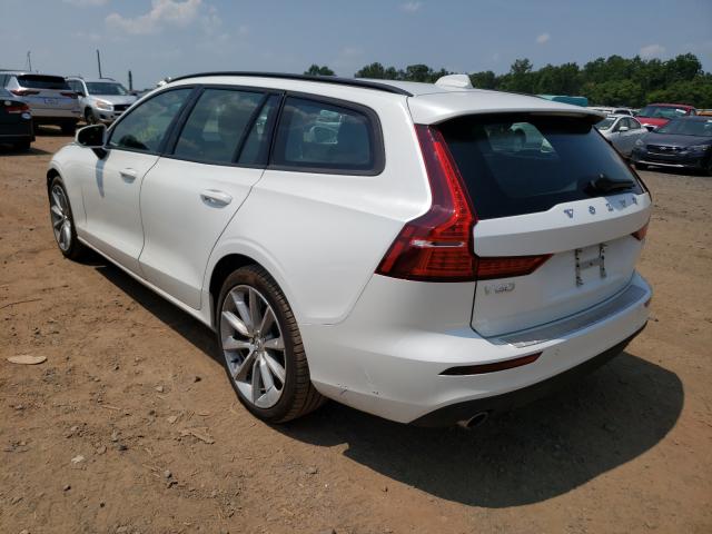 Photo 2 VIN: YV1102EKXL2394832 - VOLVO V60 T5 MOM 