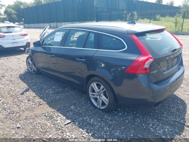 Photo 2 VIN: YV126MEC1F1206880 - VOLVO V60 