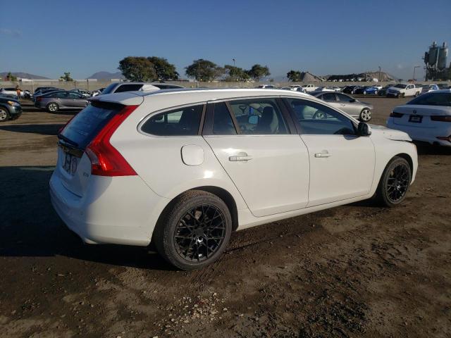 Photo 2 VIN: YV126MEC3F1201129 - VOLVO V60 PREMIE 