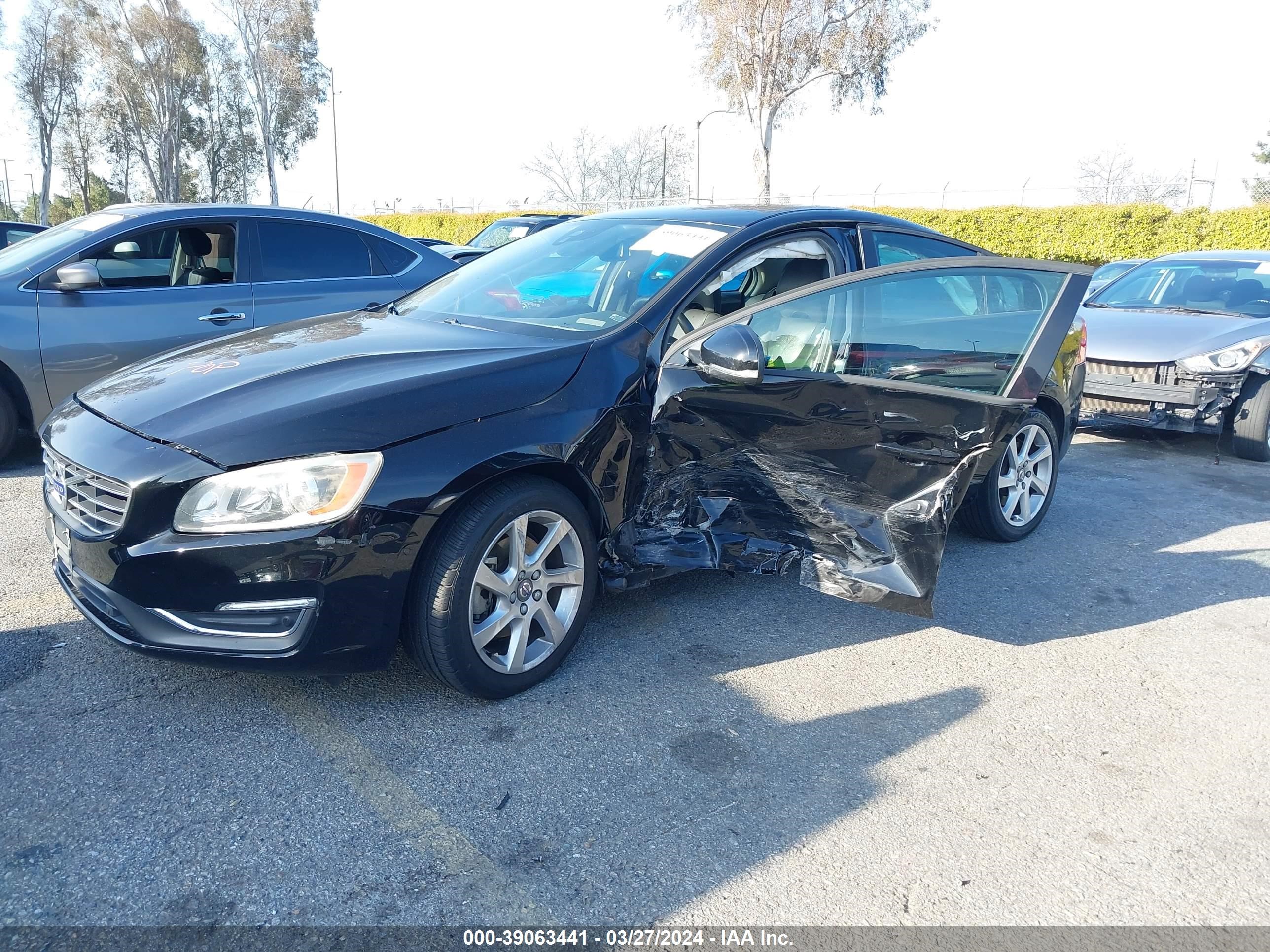 Photo 1 VIN: YV126MFJ7F2361280 - VOLVO S60 