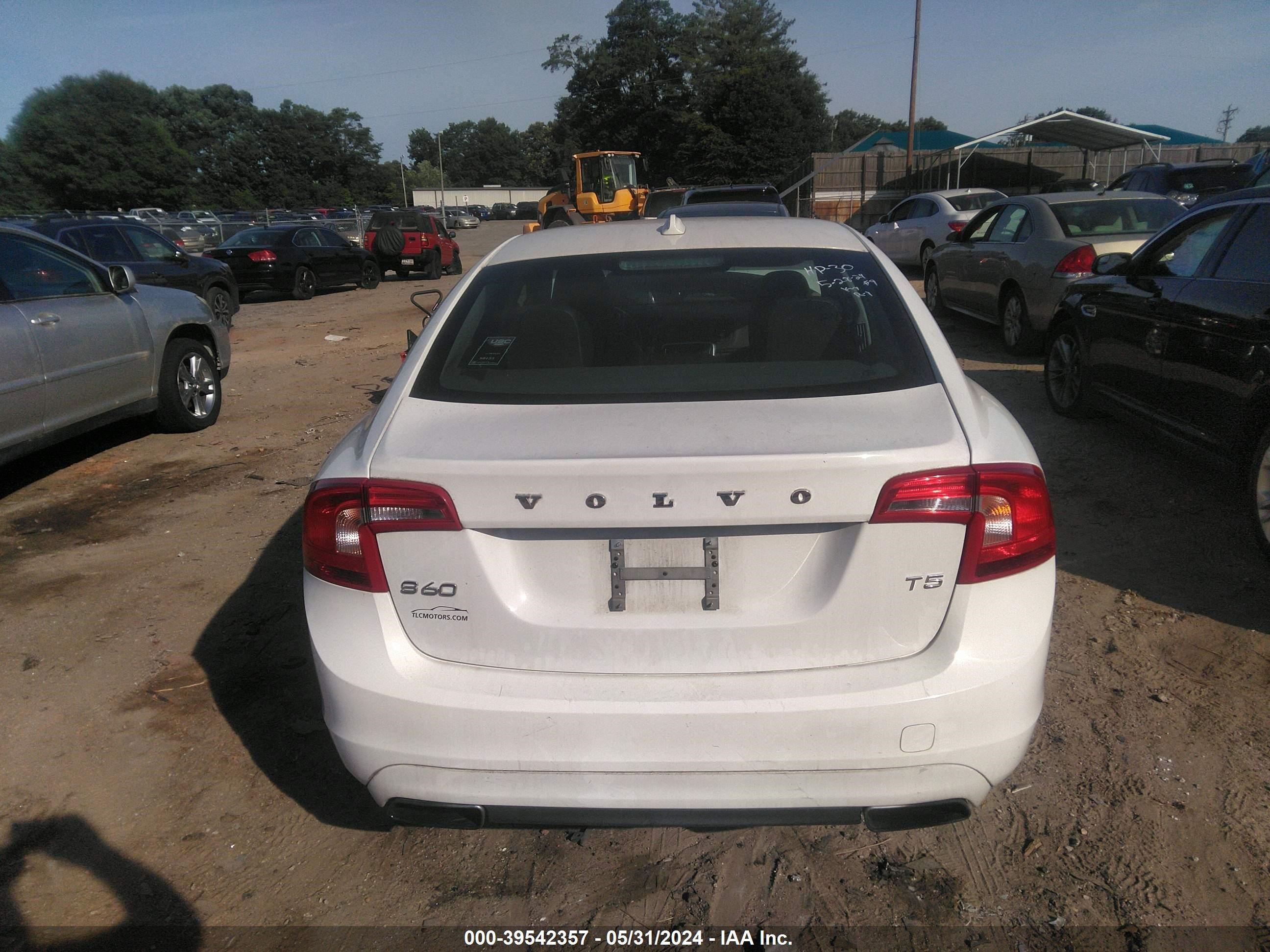 Photo 15 VIN: YV126MFJ9F2365718 - VOLVO S60 