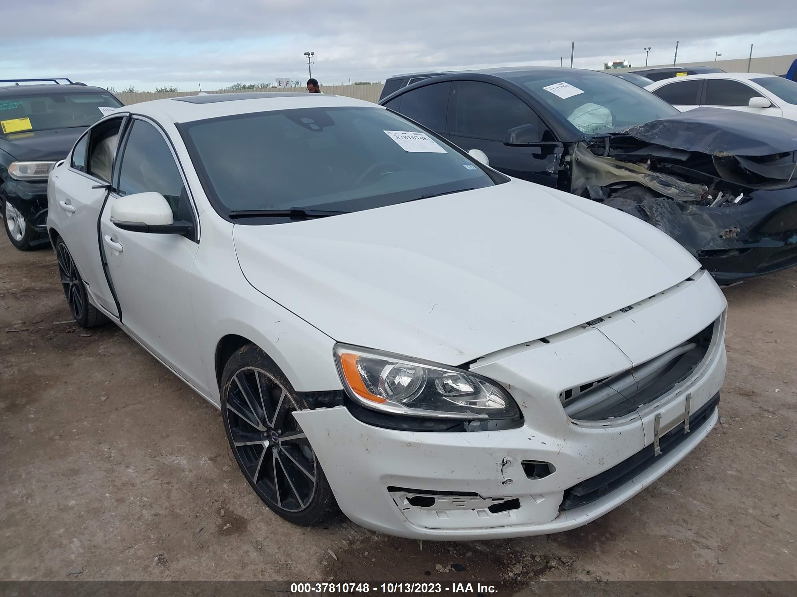 Photo 0 VIN: YV126MFK0G2413536 - VOLVO S60 