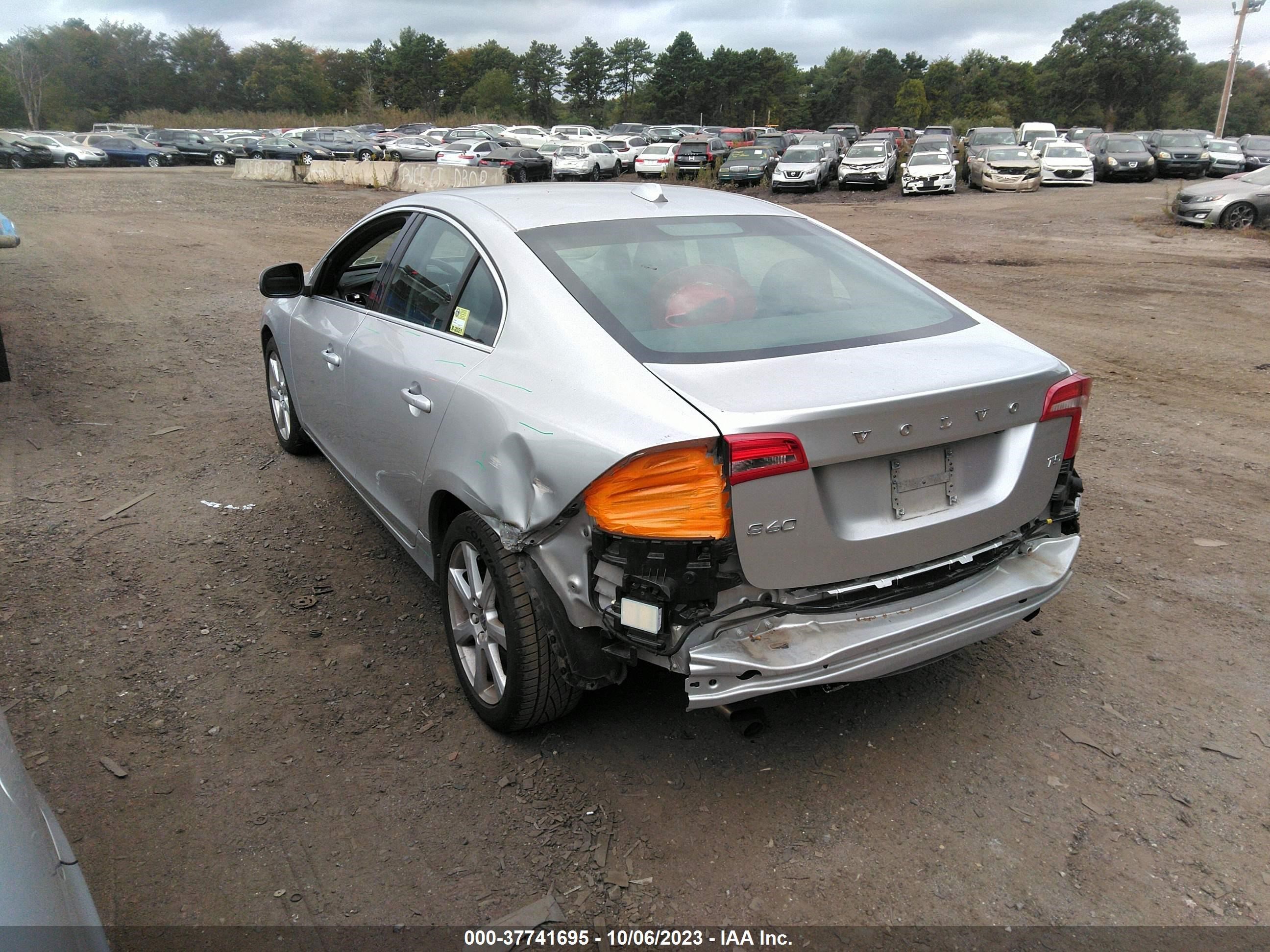 Photo 2 VIN: YV126MFK2G2408659 - VOLVO S60 