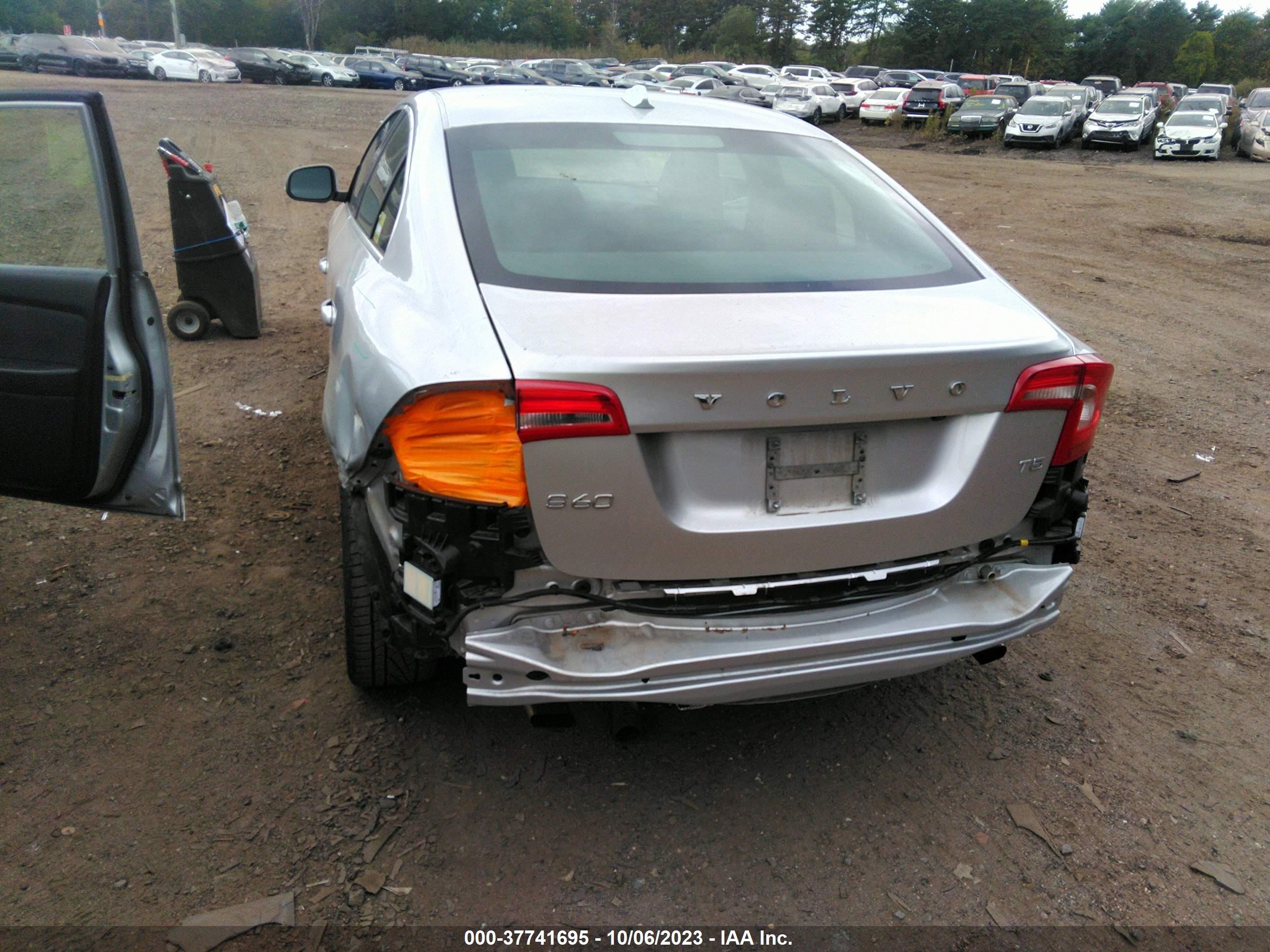 Photo 5 VIN: YV126MFK2G2408659 - VOLVO S60 