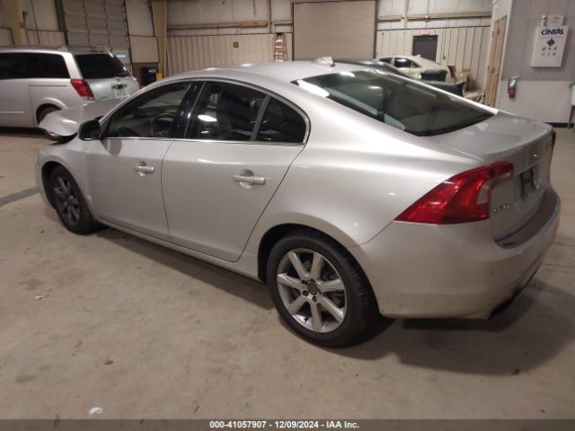 Photo 2 VIN: YV126MFKXG2391786 - VOLVO S60 