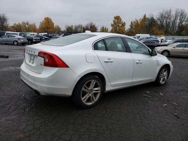 Photo 2 VIN: YV126MFMXF2355547 - VOLVO S60 