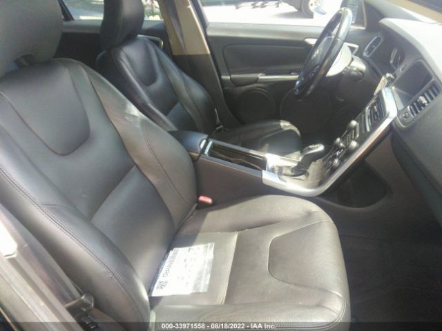 Photo 4 VIN: YV140MEB5F1207905 - VOLVO V60 