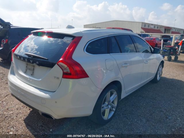 Photo 3 VIN: YV140MEB7F1211969 - VOLVO V60 